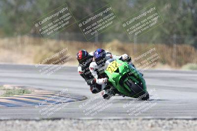 media/Oct-04-2025-CVMA (Sat) [[408bcdd6e4]]/Race 10-Amateur Supersport Middleweight/